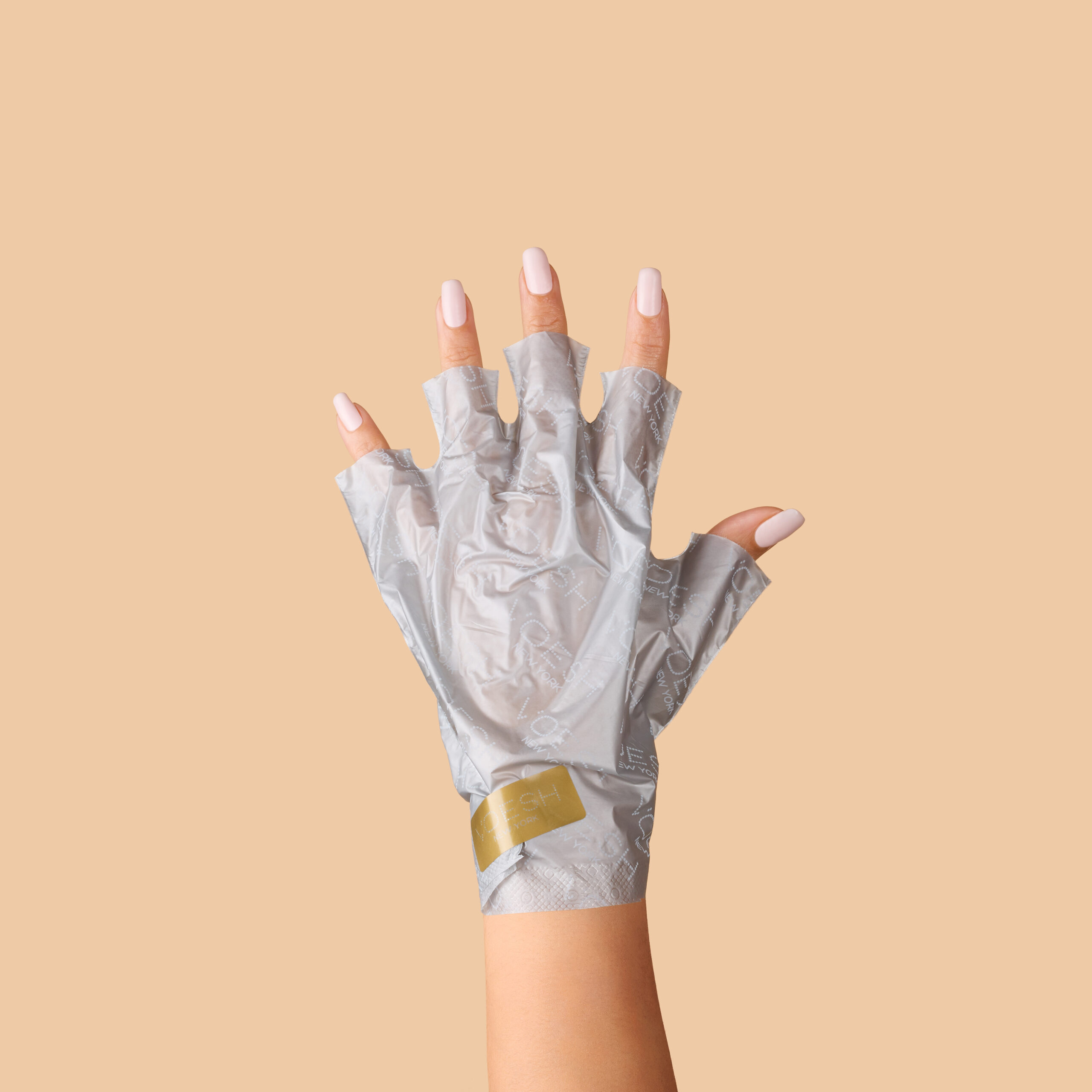 https://thenailspa.brandcaredigital.me/wp-content/uploads/2026/02/COLLAGEN-GLOVES-ARGAN-OIL_TIPS-OFF-scaled.jpg 